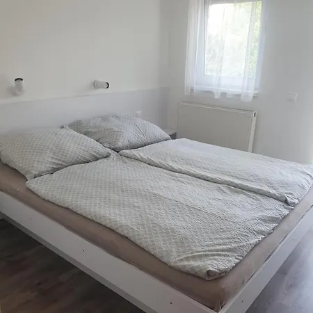 Maja Apartmanhaz Daire