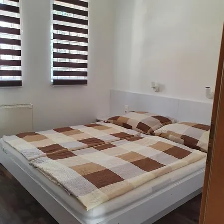 Maja Apartmanhàz Appartement Balatonlelle