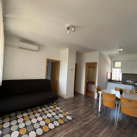 Maja Apartmanhaz *