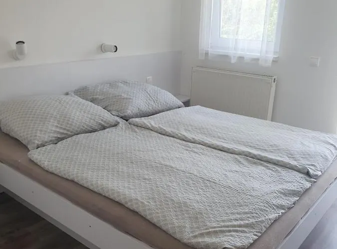 Maja Apartmanhaz 公寓